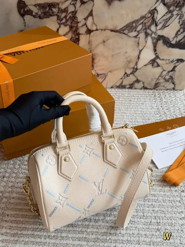 Top-handle bag 0005 - product photo 1
